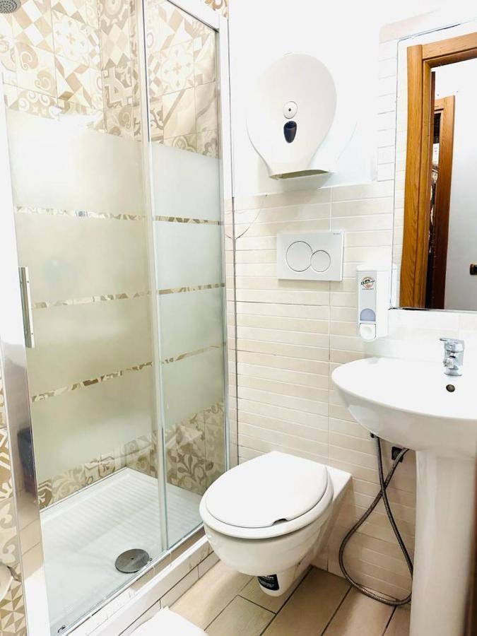 Rome Star Guesthouse エクステリア 写真